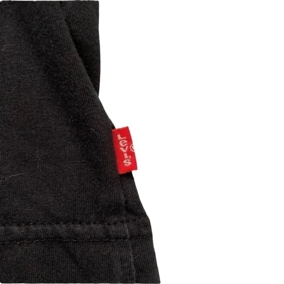 𝅺LEVI’S red tab logo black basic t-shirt youth - Picture 3 of 6